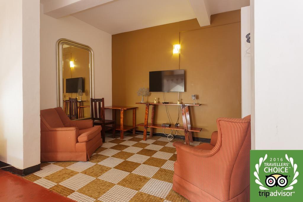 Villa Blanco Dehiwala-Mount Lavinia ภายนอก รูปภาพ