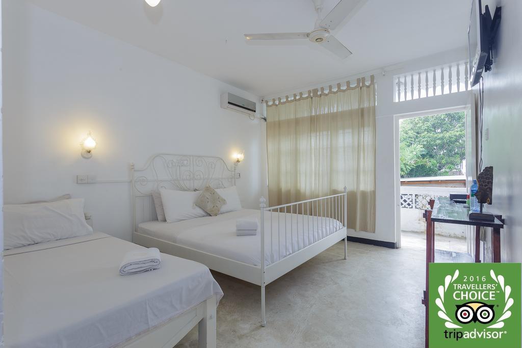 Villa Blanco Dehiwala-Mount Lavinia ภายนอก รูปภาพ