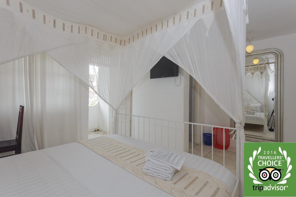 Villa Blanco Dehiwala-Mount Lavinia ภายนอก รูปภาพ
