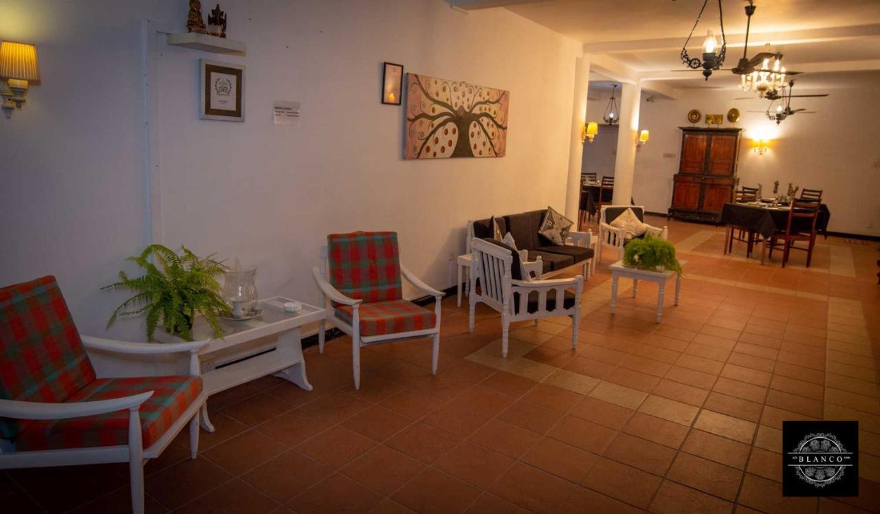 Villa Blanco Dehiwala-Mount Lavinia ภายนอก รูปภาพ